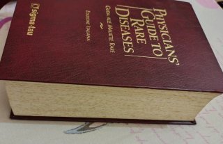 Libro: "Guida alle malattie rare"