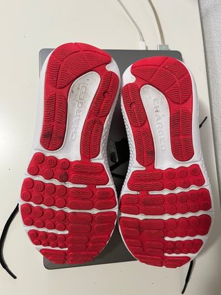 Zapatillas Under Armour Charged Surge 4
