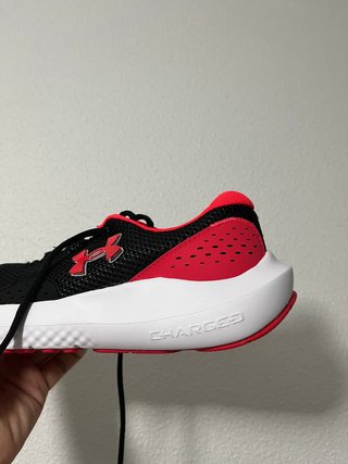 Zapatillas Under Armour Charged Surge 4