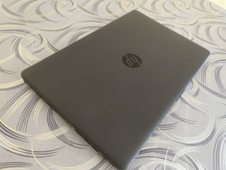 Portátil HP 250 G6 i5-7200U 8GB RAM