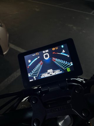 Zontes R350 Negra Moto Naked