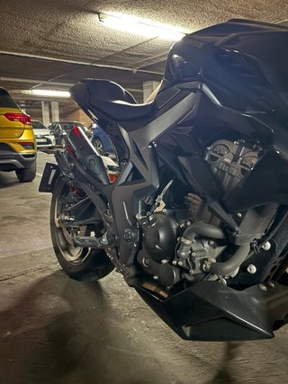 Zontes R350 Negra Moto Naked