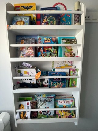 Estantería infantil blanca