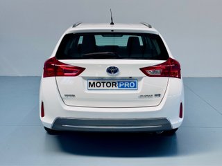 Toyota Auris Hybrid Active Touring Sports