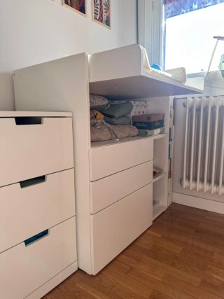 Cambiador blanco para bebé