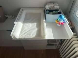 Cambiador blanco para bebé