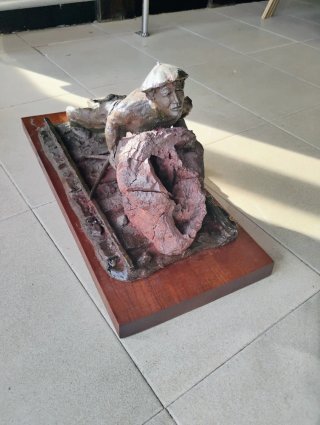 Escultura levantador piedras JOAQUIN ALONSO