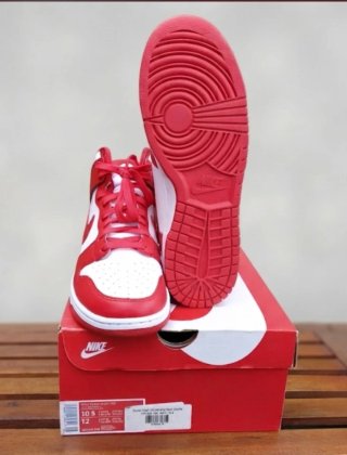 Nike Dunk High University Red Talla 44.5 Eur.