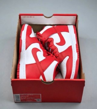 Nike Dunk High University Red Talla 44.5 Eur.