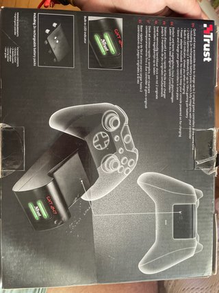 Base Carga Trust GXT 247 Xbox One