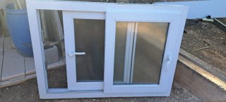 Ventana PVC 2 hojas correderas