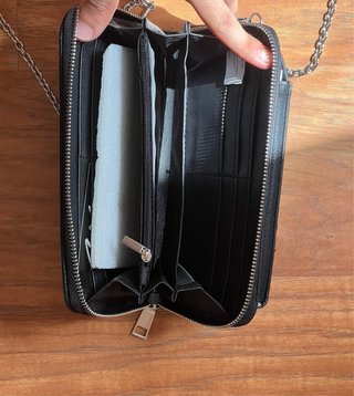 Bolso pequeño de fiesta negro de piel sintética