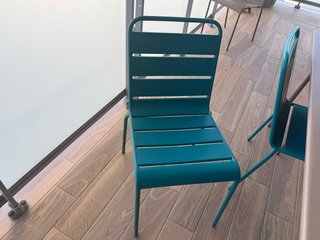 Juego de 6 Sillas Metálicas