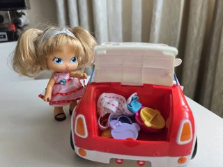 Juguete de heladería con muñeca