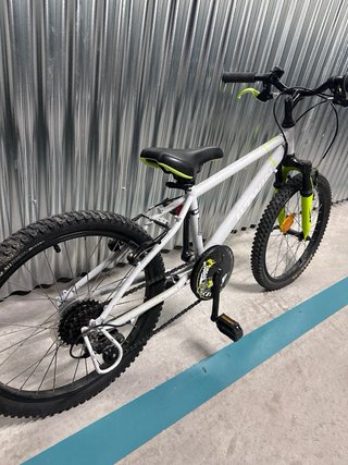 Bicicleta infantil B'TWIN 20 montaña