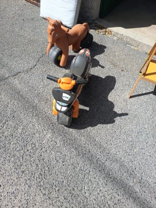 Moto de juguete para montar