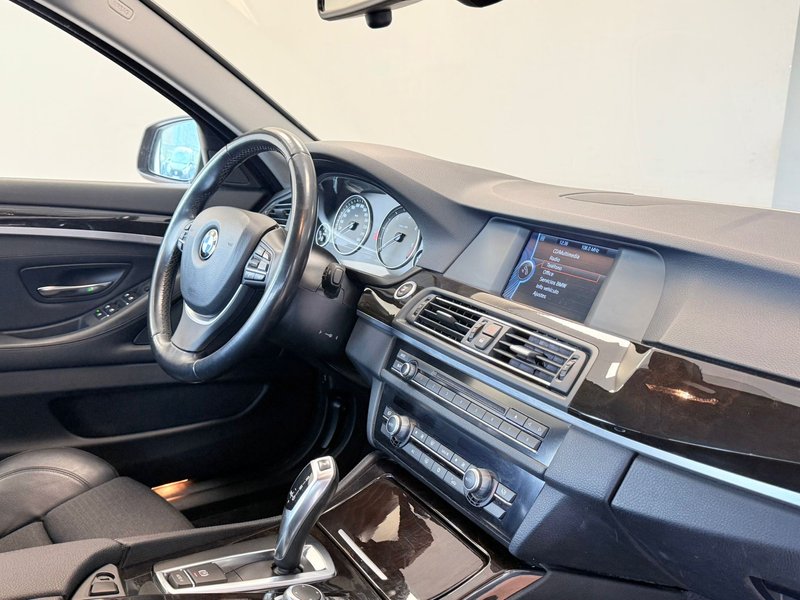 BMW Serie 5 2011, foto 4