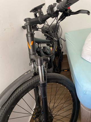 Bicicleta Eléctrica Negra