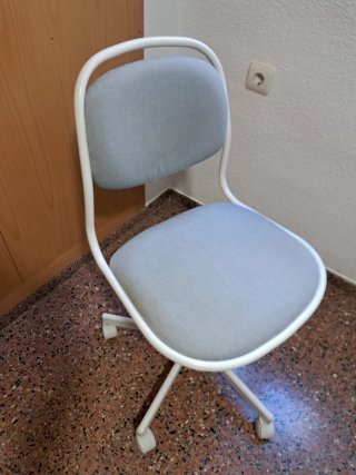 Silla juvenil giratoria Ikea ORFJALL