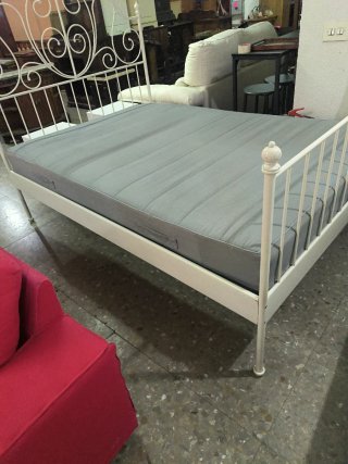 Cama IKEA 140cm con colchón
