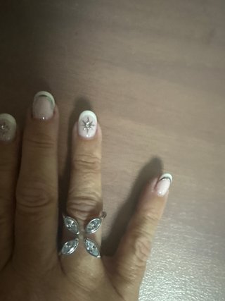 Anillo Acero Plateado con Brillantes