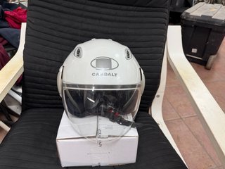 Casco Camdalt Blanco con Candado Antirrobo