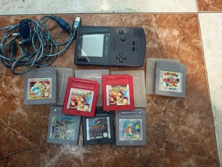 Consola Game Boy + Juegos y Cables