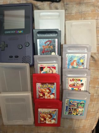Consola Game Boy + Juegos y Cables