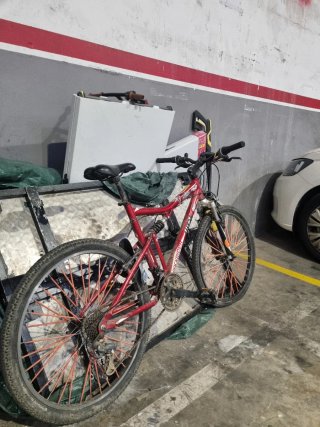 Bicicleta Montaña Doble Suspensión Roja