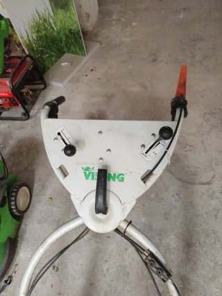 Cortacésped Viking Gasolina