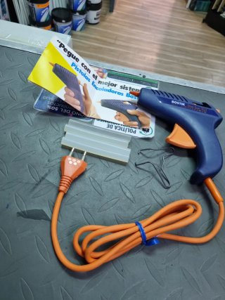 Pistola de Silicona Bostik TG3