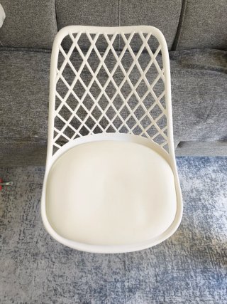 4 Sillas PVC Estilo Nórdico