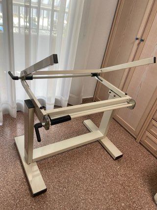 Tavolo pieghevole per disegno e lavoro