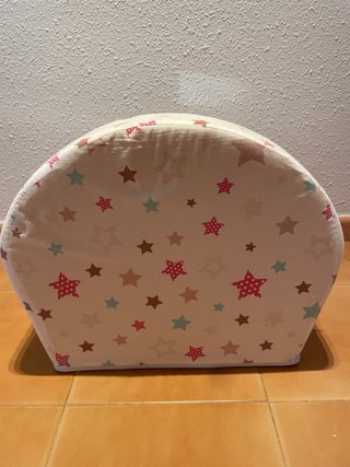 Sillón infantil con estrellas
