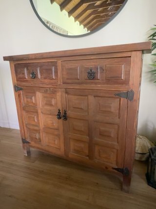 Entradita antigua de madera