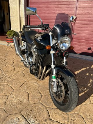 Honda CB 1300 Negra