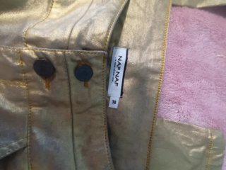 Pantalones dorados