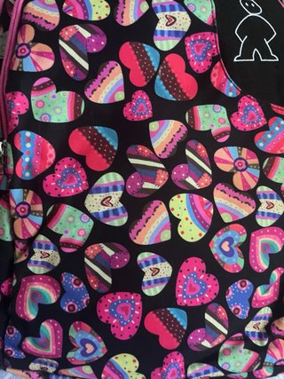 Mochila con corazones