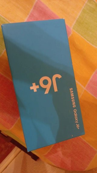 Samsung Galaxy J6+