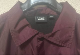 Impermeable Vans Morado Talla L