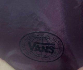 Impermeable Vans Morado Talla L