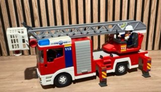Playmobil Camión Bomberos con figuras