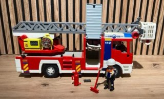 Playmobil Camión Bomberos con figuras