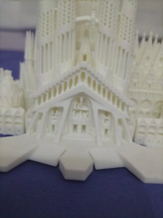 Reproducción templo Sagrada Familia Barcelona