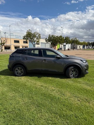 Peugeot 2008 2021