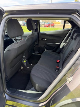 Peugeot 2008 2021