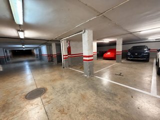 Parking 2/3 coches 25m2 en Coll Favà