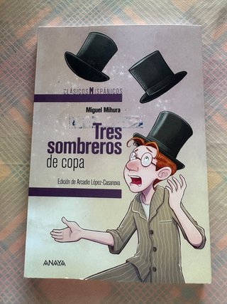 Tres sombreros de copa