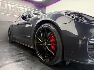 Porsche Panamera GTS