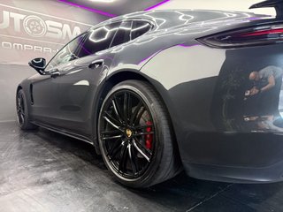 Porsche Panamera GTS